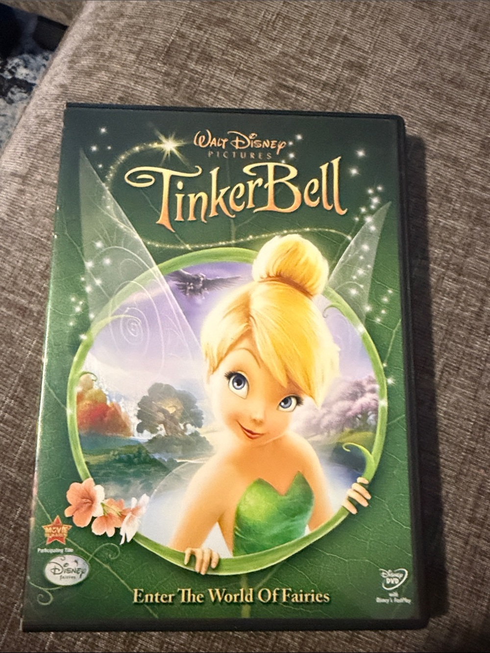 Disney White and‎ Black DVD — Tinker Title Disc